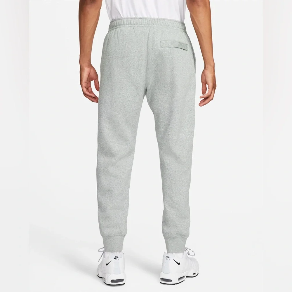 Nike Sportswear Club Fleece Joggers Gray Size Small BV2671-063